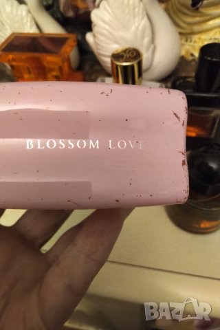 Amouage Blossom Love EDP 100 мл РАЗПРОДАЖБА , снимка 4 - Дамски парфюми - 44229178
