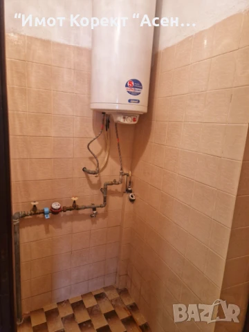 Имот Корект продава 4-Стаен апарт, кв. Изток, снимка 10 - Апартаменти - 51248325