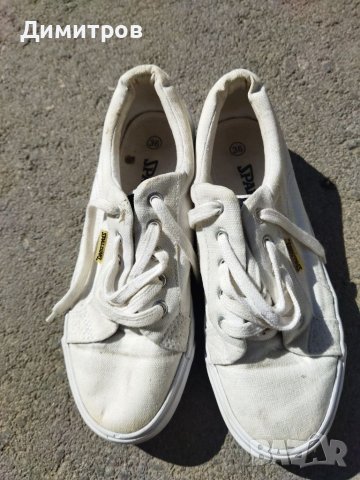 Дамски/детски обувки 36,37,38 номер , снимка 2 - Дамски ежедневни обувки - 40465215