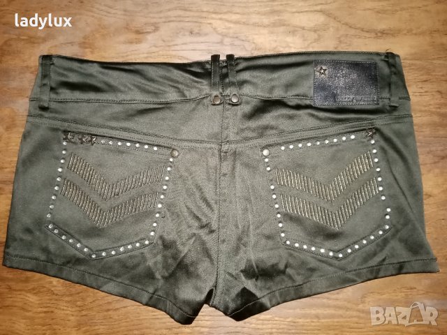 Tally Weijl, Еластичен Сатен, Къси Панталони, Размер М. Код 2180, снимка 4 - Къси панталони и бермуди - 44302876