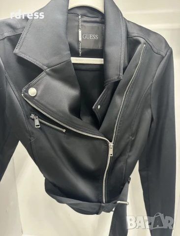Оригинално яке guess, снимка 2 - Якета - 50712341