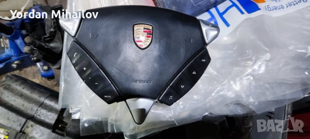 Еърбег от Порше Кайен