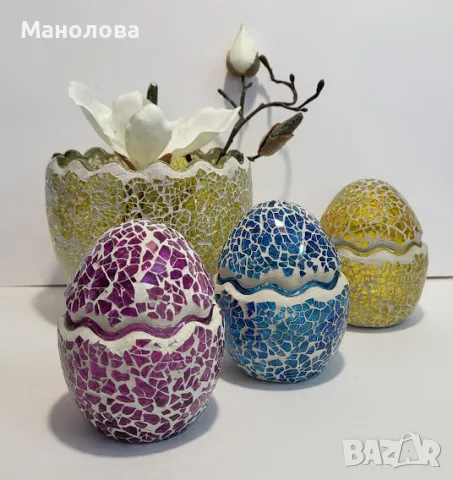Мозаечни стъклени яйца Valerie Parr Hill., снимка 2 - Декорация за дома - 49320943
