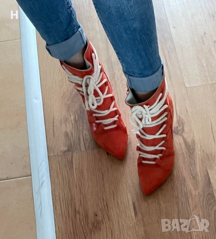 Екстравагантни боти с връзки, снимка 8 - Дамски боти - 39554153