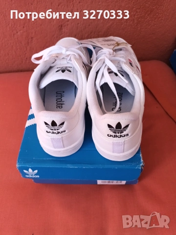 Дамски сникърси Adidas , снимка 4 - Маратонки - 53343948