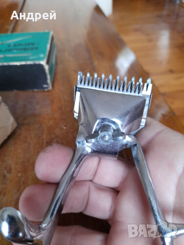 Стара машинка за подстригване #3, снимка 4 - Антикварни и старинни предмети - 44640940