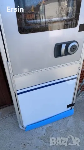 Оригинална врата за  Каравана KNAUS SPORT Монтажни размери 172/60 Цена 1250.00 лева, снимка 16 - Къмпинг мебели - 49240560