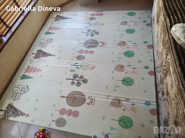 Детско килимче за пълзене и игра