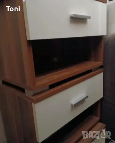 нощно шкафче два броя нощни шкафчета 