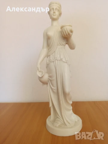 Статуетка от алабастър на богинята ХЕБА