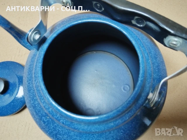 Стар Соц Емайлиран Чайник. , снимка 6 - Антикварни и старинни предмети - 50823400