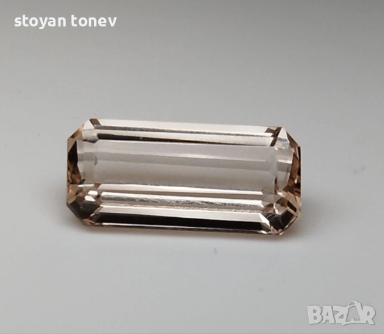 Естествен топаз с деликатен цвят 4.45кт.! Сертифициран! Нов!, снимка 3 - Други - 52299959
