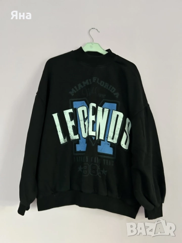 Суичър на размер L