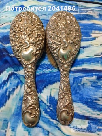 антични    четки  посребрени , много  красиво  гравирани, снимка 3 - Антикварни и старинни предмети - 41913885