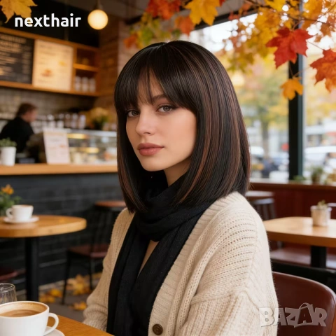 Къса синтетична перука каре 30 см - черна с фини светли кичури и бретон, снимка 2 - Аксесоари за коса - 53541624