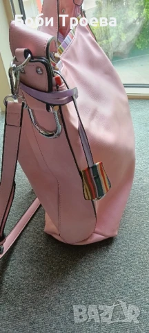 Елегантен и същевременно смел избор за модерната жена-голяма чанта в цвят пепел от рози, снимка 4 - Чанти - 50446389