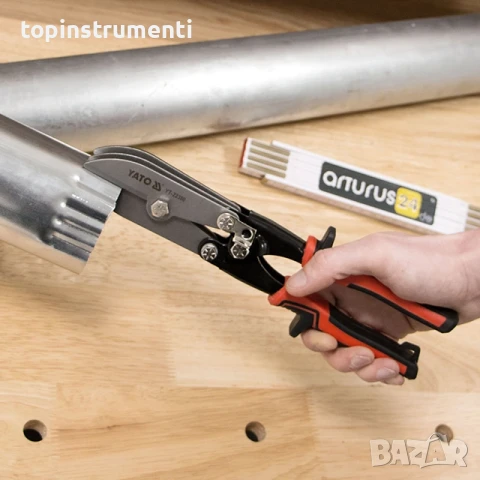 Ножица / Клещи за ламаринени тръби и Улуци, 260 мм., YATO 22380, снимка 2 - Клещи - 50482076