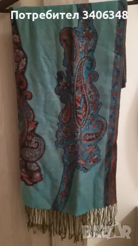 Лот от 3 зимни шала и подарък шапка и кожени ръкавици., снимка 5 - Шалове - 47912166