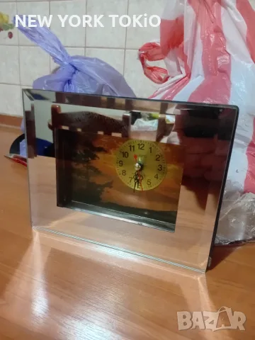 ЧАСОВНИК СЪС СТЪКЛЕНА РАМКА, снимка 6 - Стенни часовници - 56015202