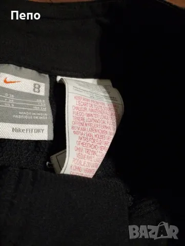 Дамски Панталон Nike, снимка 2 - Панталони - 50161413