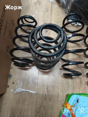 Astra J пружини , снимка 4 - Части - 47287347