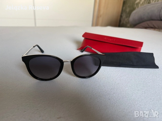 Дамски слънчеви очила GUESS , снимка 2 - Слънчеви и диоптрични очила - 53673973