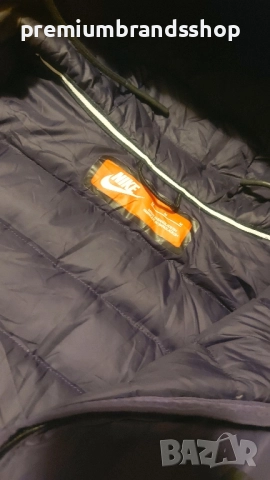 Nike tech пухено дамско яке M , снимка 3 - Якета - 52128559
