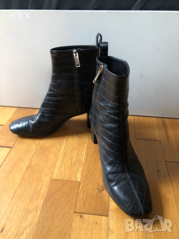 H&M елегантни дамски боти, снимка 8 - Дамски боти - 52349842