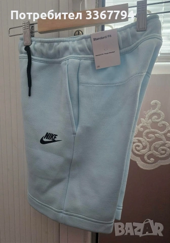 Оригинални детски къси панталонки Nike Tech Fleece , снимка 3 - Детски къси панталони - 53538191