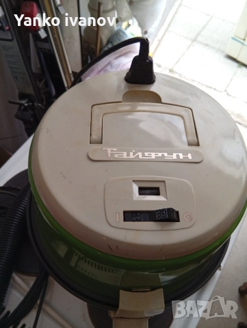 Прахосмукачка Таифун, снимка 3 - Прахосмукачки - 51836990