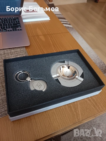 Сувенир ключодържател и пепелник, снимка 2 - Декорация за дома - 53689605