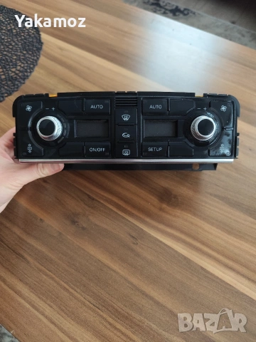 панел климатроник за Audi A8 