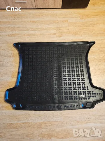 Чисто нова гумена стелка за багажник за Пежо 308 sw