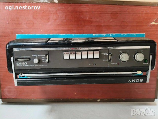 Радиокасетофон Sony, снимка 2 - Радиокасетофони, транзистори - 53351924