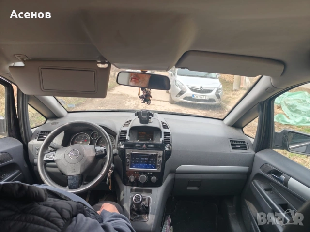 Продавам Опел Зафира, снимка 4 - Автомобили и джипове - 53810823
