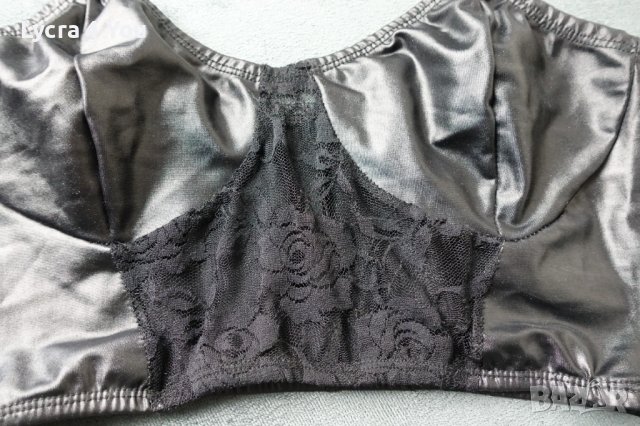 Кожено късо бюстие с дантела отпред M/L (80-85B/C), снимка 2 - Корсети, бюстиета, топове - 40893727