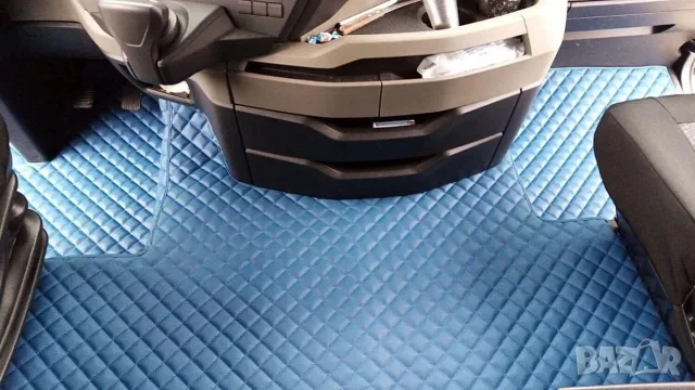 Комплект стелки от еко кожа за MAN TGX след 2020 г. с автоматични скорости, снимка 4 - Аксесоари и консумативи - 55868606
