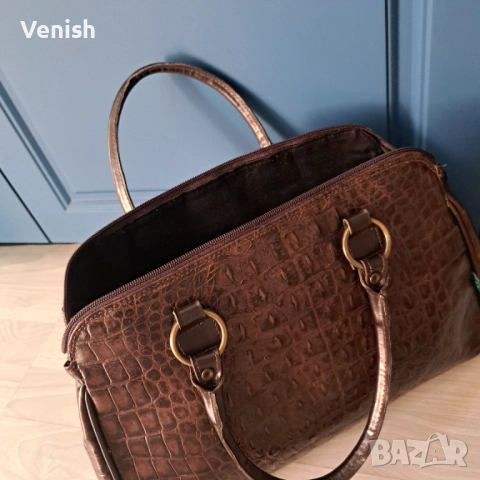 Дизайнерска кафява чанта, снимка 3 - Чанти - 52155356