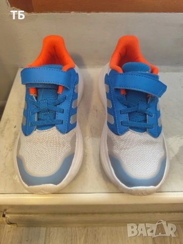 Детски маратонки Адидас 34 номер , снимка 2 - Детски маратонки - 52406084