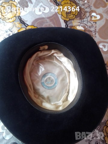 Бг Ретро - Черна Велурена Шапка-Тип Каубой, снимка 2 - Колекции - 44658013