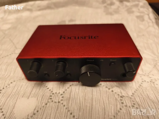 Студиен записващ комплект Focusrite Scarlet Solo, снимка 2 - Микрофони - 56142365