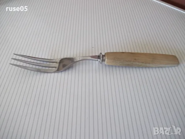 Вилица "ROSTFRI SWEDEN" с дървена дръжка, снимка 2 - Прибори за хранене, готвене и сервиране - 50367095