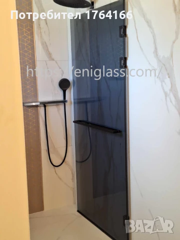 Стъклени паравани душ кабини