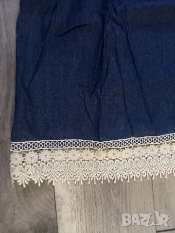 Дънкова рокля с дантела - размер Л, снимка 4 - Рокли - 51158654