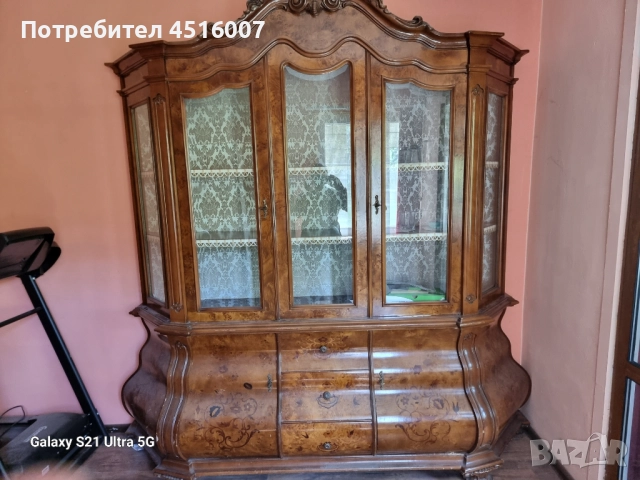 БЕЛГИЙСКИ БЮФЕТ-ВИТРИНА (ОРИГИНАЛНА) СЕРВАНТ,ОТ ДЪРВО.2,10 м ВИСОЧИНА,1,65 м ДЪЛЖИНА И 60 см ШИРИНА.