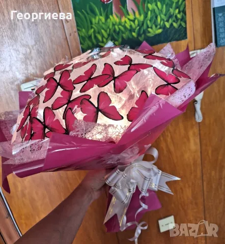 💐✨️ Светещи, ръчно изработени букети "DESS"🦋✨️🎁, снимка 9 - Подаръци за жени - 47676632