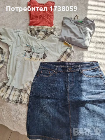 Лот пола на индиго размер м, три блузи трико с размер есприт и Бенетон. Цена 10лв