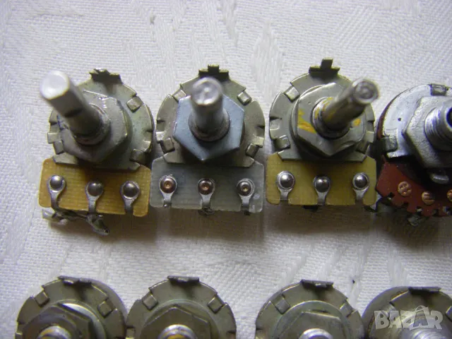 Руски потенциометри СП3-4а/0.25Вт и СП3-4б/0.25Вт, снимка 4 - Друга електроника - 47563804