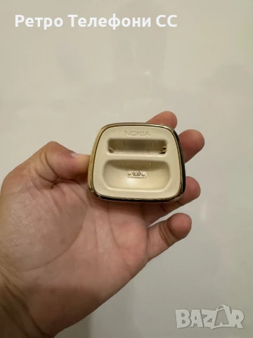 Nokia 8800 Sirocco Gold Док станция GOLD, снимка 1