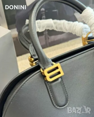 Balenciaga Дамска чанта, кожа, снимка 3 - Чанти - 56018031